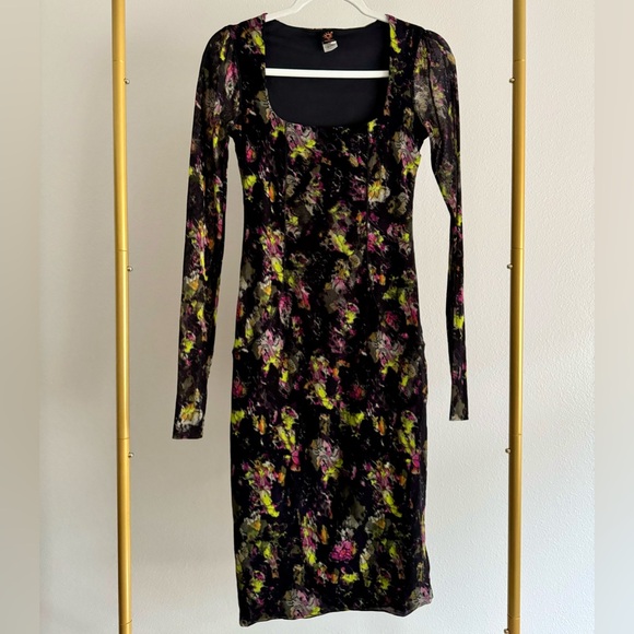 Jean Paul Gaultier Dresses & Skirts - Jean Paul Gaultier dress Black Floral Mesh Scoop Neck Bodycon Sz L Sultry